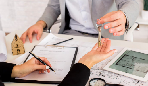 Commercial vs Residential Property Investment: What's Right for You?